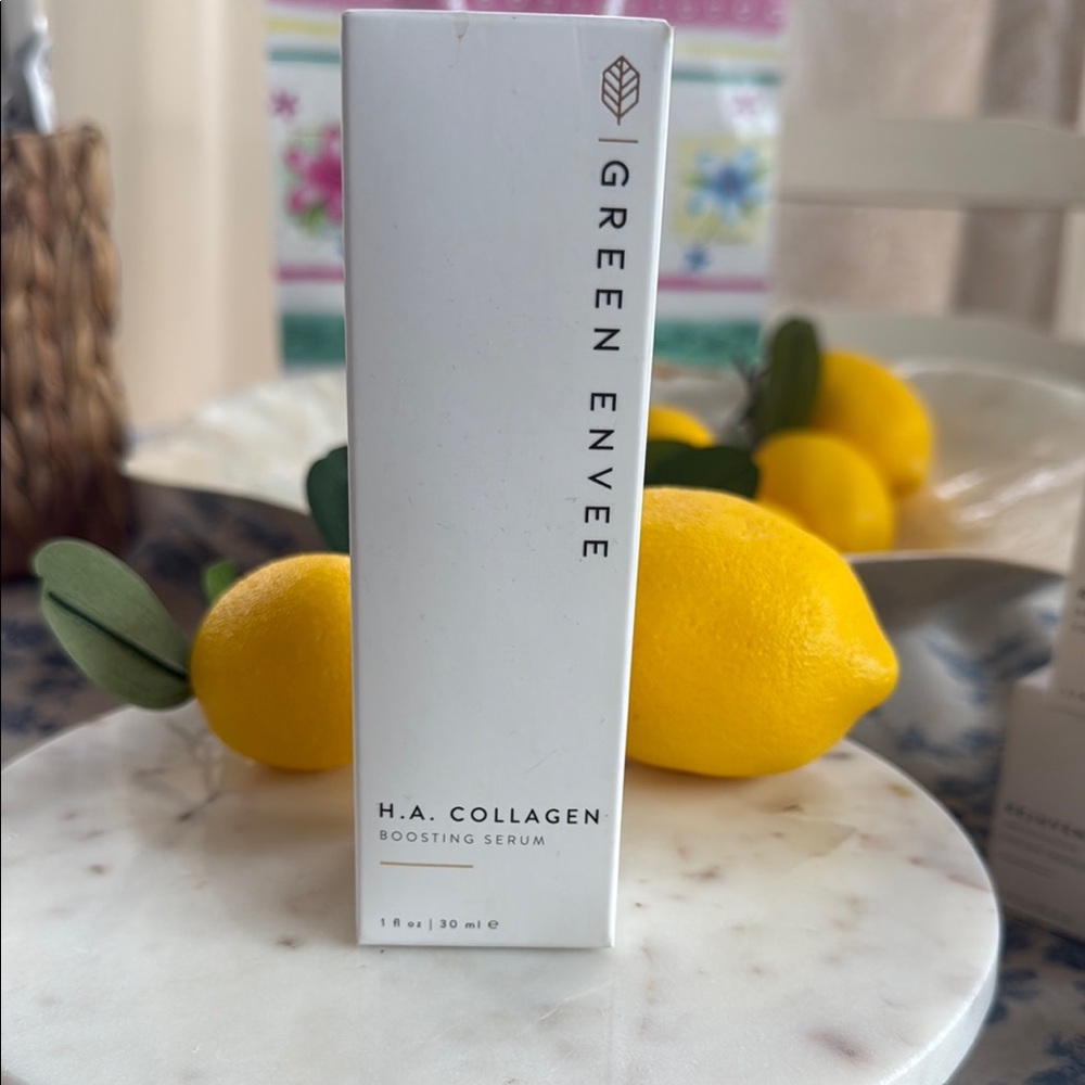 H.A. Collagen Boosting Serum - White